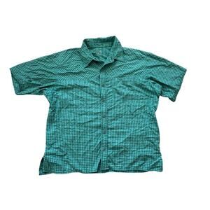 Mountain Hardwear Short sleeve, button down,  size Medium, Green; Performance